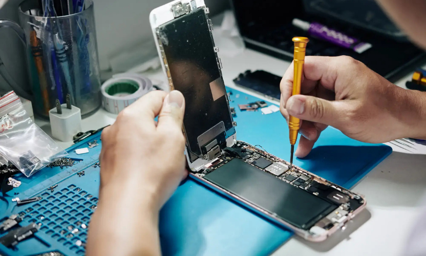 UK phone repair for iPhone and Samsung devices