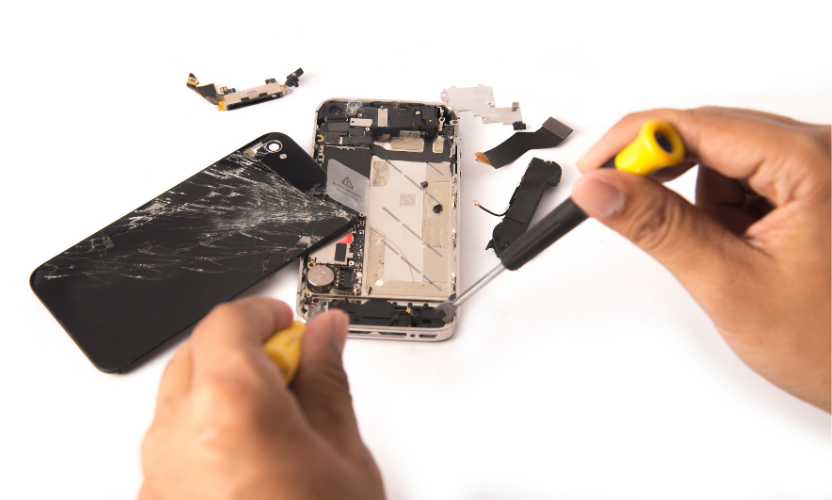 phone repair cost UK