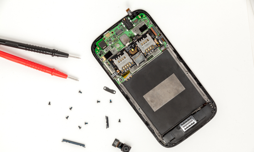 phone repair cost UK