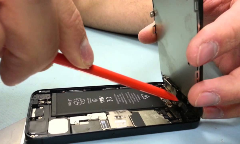 iPhone screen repair St Helens