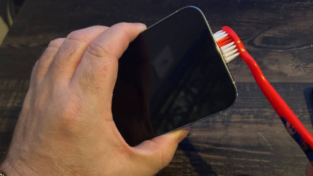 phone not charging St Helens